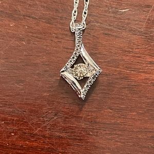 𝕂𝕒𝕪 𝕁𝕖𝕨𝕖𝕝𝕖𝕣𝕤 𝔻𝕚𝕒𝕞𝕠𝕟𝕕 ℕ𝕖𝕔𝕜𝕝𝕒𝕔𝕖